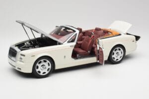 Rolls-Royce Phantom Drophead Coupe English Biely Kyosho 1:18 08871EW2 Kov – obrázok 2 z 10