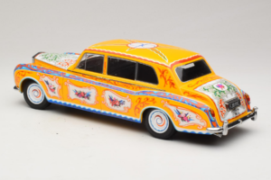 Rolls-Royce Phantom V John Lennon Paragon 1:18 PA-92121 Kov – obrázok 7 z 8