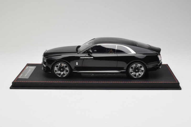 Rolls-Royce Spectre Čierny Df Model 1:18 REMC017 Živica