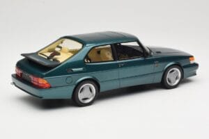 Saab 900 Turbo T16 Airflow Eucalyptus Green DNA 1:18 DNA000095 Kov – obrázok 2 z 6