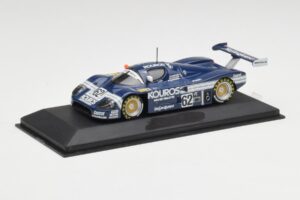 Sauber C9 #62 J. Dumfries / C. Ganassi 1987 Minichamps 1:43 SAUBER002 Kov – obrázok 2 z 4