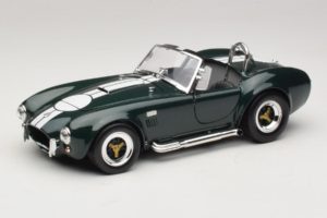 Shelby Cobra 427 S/C Tmavo Zelený Biele Pruhy Road Signature 1:18 92058-P1 Kov