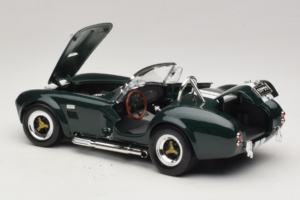 Shelby Cobra 427 S/C Tmavo Zelený Biele Pruhy Road Signature 1:18 92058-P1 Kov – obrázok 5 z 8