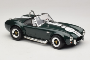 Shelby Cobra 427 S/C Tmavo Zelený Biele Pruhy Road Signature 1:18 92058-P1 Kov – obrázok 6 z 8