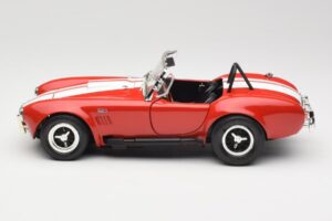 Shelby Cobra 427 S/C Guardsman Red ERTL 1:18 7369 Kov – obrázok 4 z 8