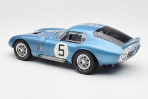 Shelby Cobra Daytona Coupe #5 D. Gurney / B. Bondurant 24 Hours of Le Mans 1964 Exoto 1:18 135190555498 Kov – obrázok 7 z 8