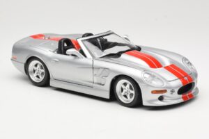 Shelby Series 1 Strieborný Bburago 1:18 3323 Kov – obrázok 6 z 8