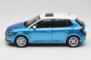 Skoda Fabia Mk3 Modrý OEM 1:18 ZSF000004BLA Kov – obrázok 4 z 8