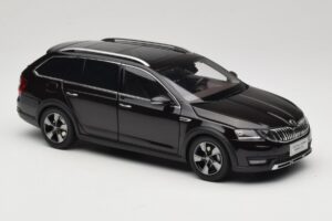 Skoda Octavia Mk4 Combi Hnedý Paudi Model 1:18 ZMR000005BRA Kov – obrázok 6 z 8