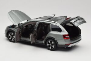 Skoda Octavia Mk4 Combi Zelený Paudi Model 1:18 ZMR000005GRU Kov – obrázok 5 z 8