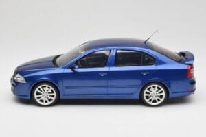 Skoda Octavia RS 1Z Race Blue Metallic Otto 1:18 OT478 Živica – obrázok 3 z 6