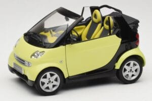 Smart Fortwo 450 Cabrio Žltý Minichamps 1:18 0012889V001C49Q00 Kov