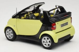 Smart Fortwo 450 Cabrio Žltý Minichamps 1:18 0012889V001C49Q00 Kov – obrázok 7 z 8