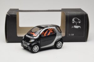 Smart Fortwo Čierny Kyosho 1:18 0004830V000C08Q00 Kov – obrázok 8 z 8