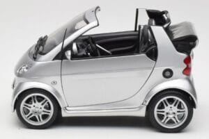 Smart Fortwo W450 Brabus Cabrio Strieborný Edícia Predajcu Kyosho 1:18 0017769V001C05Q00 Kov – obrázok 4 z 8