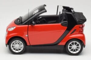 Smart Fortwo W451 Kabrio Červený Čierny Minichamps 1:18 150036333 Kov – obrázok 4 z 8