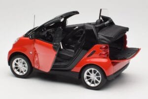 Smart Fortwo W451 Kabrio Červený Čierny Minichamps 1:18 150036333 Kov – obrázok 5 z 8