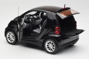 Smart Fortwo Coupé W451 Deep Čierny Minichamps 1:18 Q0022563V001C02Q00 Kov – obrázok 5 z 8