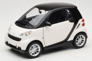 Smart Fortwo 451 Coupe Biely Čierny Minichamps 1:18 150036302 Kov