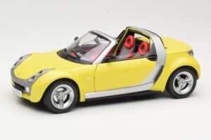 Smart Roadster 452 Žltý Bburago 1:18 34099-M2 Kov