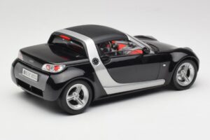 Smart Roadster Čierny Bburago 1:18 34099-M1 Kov – obrázok 3 z 8