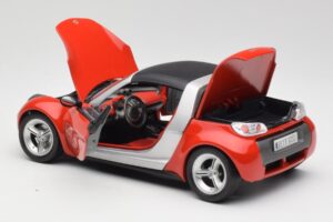 Smart Roadster Červený Bburago 1:18 34099 Kov – obrázok 5 z 8