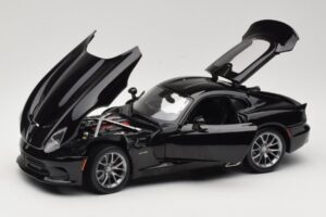 SRT Viper GTS Čierny Maisto 1:18 31128 Kov – obrázok 2 z 8