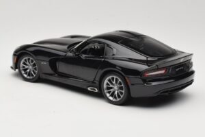 SRT Viper GTS Čierny Maisto 1:18 31128 Kov – obrázok 7 z 8