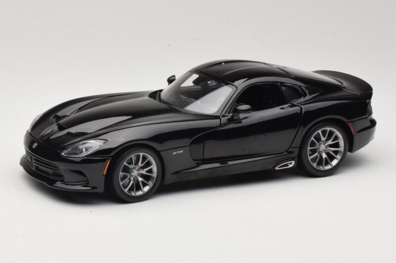SRT Viper GTS Čierny Maisto 1:18 31128 Kov