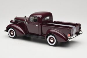 Studebaker Coupe Express Pickup Hnedý American Mint 1:18 92458-R1 Kov – obrázok 7 z 8