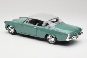 Studebaker Starliner Seafoam Zelený & Shasta Biely Maisto 1:18 31651 Kov – obrázok 3 z 8