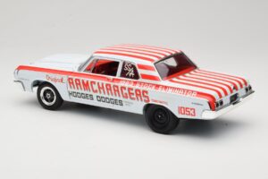 Dodge 330 Super Stock Ramchargers NHRA 1964 Highway 61 1:18 50044 Kov – obrázok 7 z 8