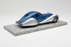 Talbot-Lago T150 C-SS Coupe Modrý Strieborný Minichamps 1:18 107117122 Živica – obrázok 2 z 6