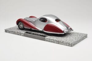 Talbot-Lago T150 C-SS Coupe Strieborný Červený Minichamps 1:18 107117121 Živica – obrázok 5 z 6