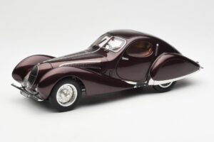 Talbot-Lago T150 C-SS Figoni & Falaschi Teardrop Tmavá Bordeaux Metalíza CMC 1:18 M-179 Kov