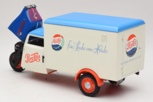 Tempo Dreirad Kastenwagen Pepsi Minichamps 1:18 150099024 Kov – obrázok 5 z 8