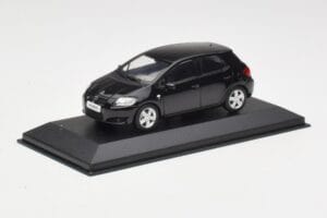 Toyota Auris E150 Čierny Minichamps 1:43 TOYOTA004 Kov – obrázok 2 z 4