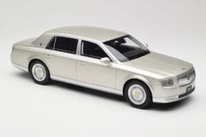 Toyota Century Silver Metallic Kyosho 1:18 KSR18036S Kov – obrázok 4 z 6