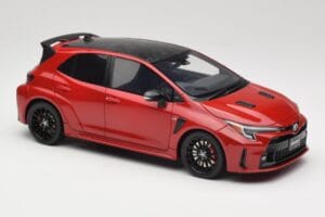 Toyota GR Corolla Circuit Edition E210 Supersonic Red Otto 1:18 OT1072 Živica – obrázok 4 z 6