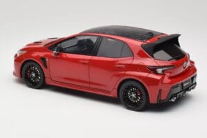 Toyota GR Corolla Circuit Edition E210 Supersonic Red Otto 1:18 OT1072 Živica – obrázok 5 z 6