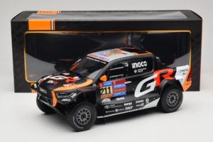 Toyota GR DKR Hilux Evo #211 H. Lategan / B. Cummings Rally Dakar 2025 IXO 1:18 18RMC237 Kov – obrázok 6 z 6