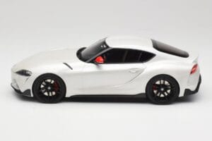 Toyota GR Supra A90 Fuji Speedway Edition White Pearl Metallic GT Spirit 1:18 GT341 Živica – obrázok 3 z 6
