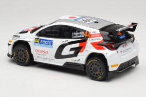Toyota GR Yaris Rally2 #44 H. Kogure Rally Finland 2024 IXO 1:18 18RMC212B Kov – obrázok 5 z 6