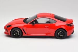 Toyota GR86 ZN8 Ignition Červený Otto 1:18 OT470 Živica – obrázok 3 z 6