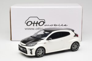 Toyota GRMN Yaris Rally Package Biely Otto 1:18 OT1071 Živica – obrázok 6 z 6