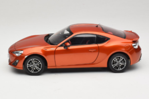 Toyota GT86 Červený Century Dragon 1:18 CD01 Kov – obrázok 4 z 8