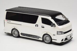 Toyota Hiace Super GL Pearl White Otto 1:18 OT1136 Živica – obrázok 4 z 6