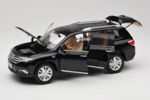 Toyota Highlander XU40 Čierny Paudi Model 1:18 2043612-B1 Kov – obrázok 2 z 8