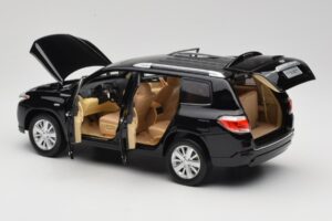 Toyota Highlander XU40 Čierny Paudi Model 1:18 2043612-B1 Kov – obrázok 5 z 8