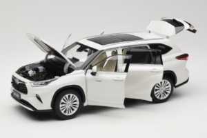 Toyota Highlander XU70 Biely OEM 1:18 26071-2011 Kov – obrázok 2 z 8